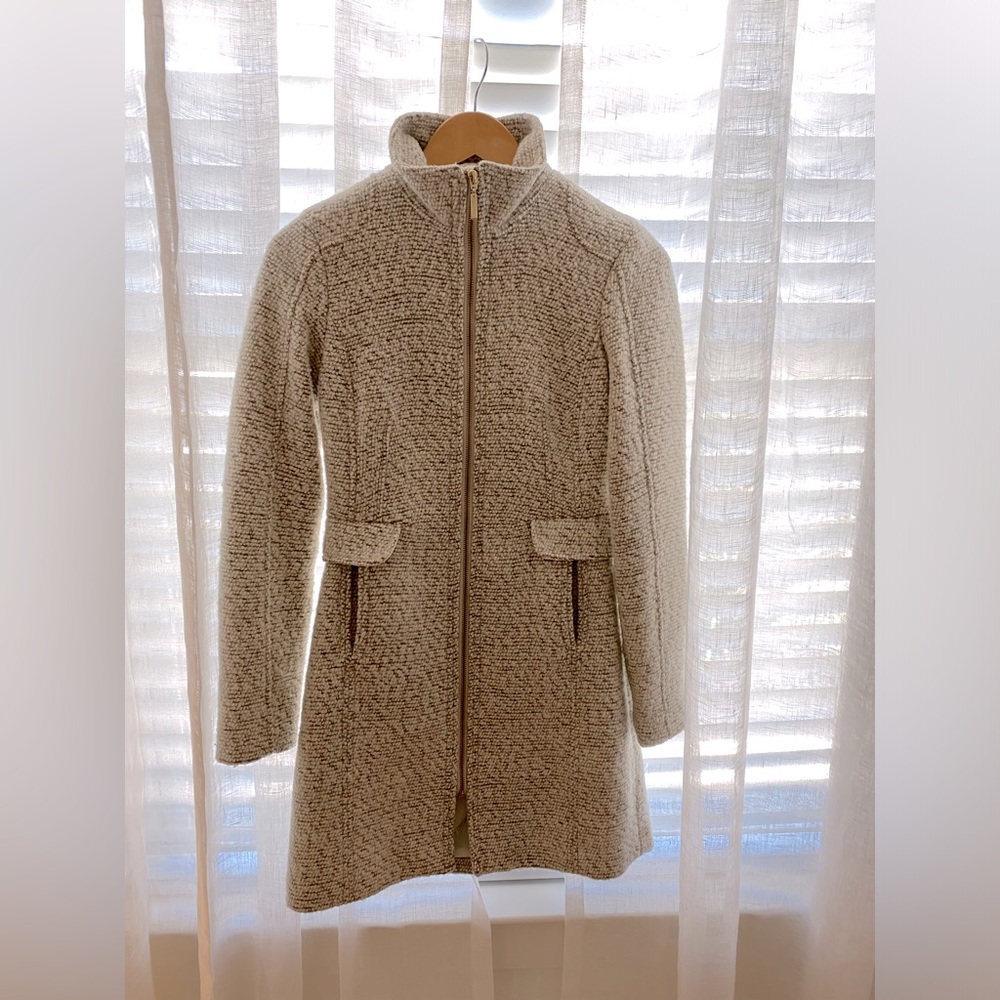 H&M Boucle Cream/Ivory Coat Size 2